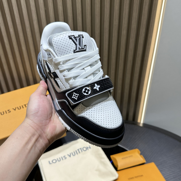1V SNEAKERS 1V0425-276