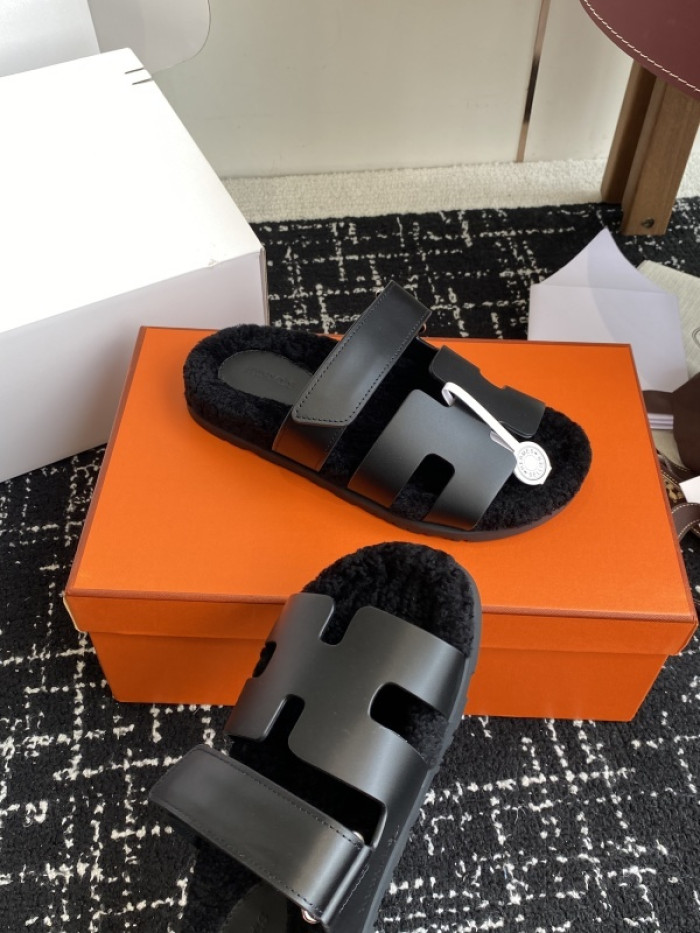 He*mes Slide CU526-2157