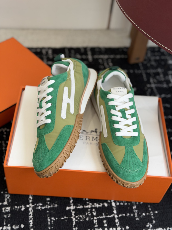 HER*MES SNEAKER HM1028-205