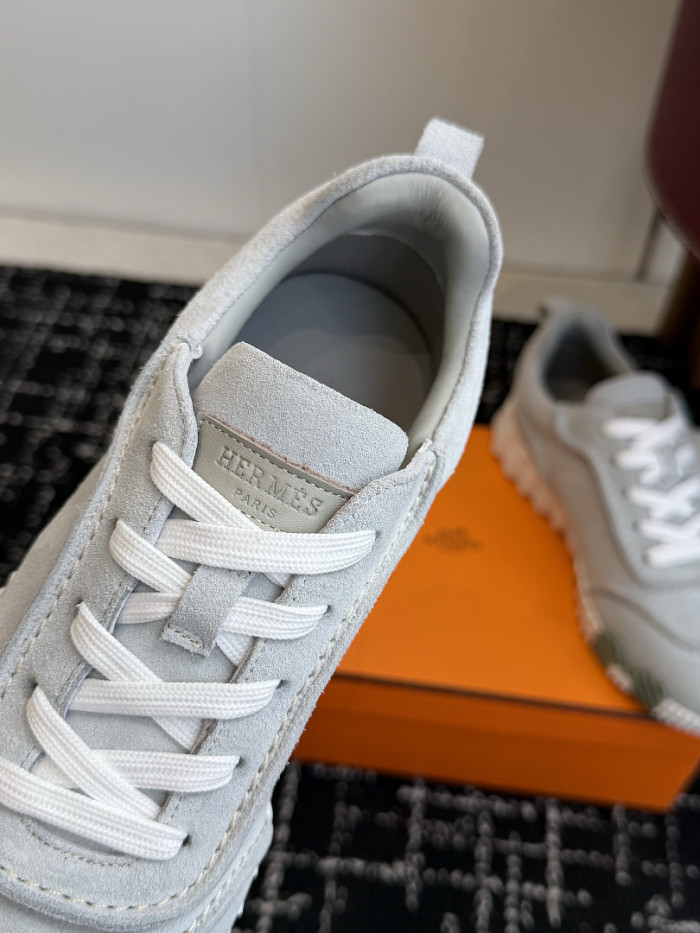 HER*MES SNEAKER HM1028-215