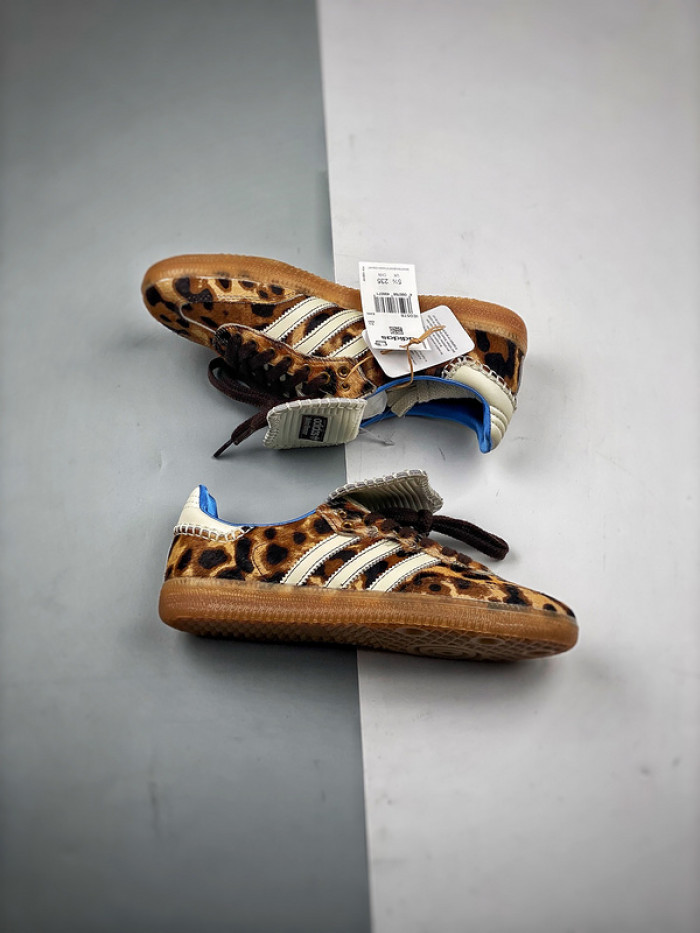 a*d*i*s samba pony wales bonner leopard ie0578