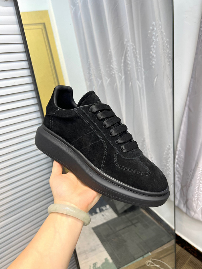A1EXANDER M*QUEEN SNEAKERS WHGP7-83