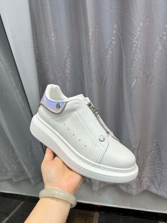 A1EXANDER M*QUEEN SNEAKERS WHGP7-84