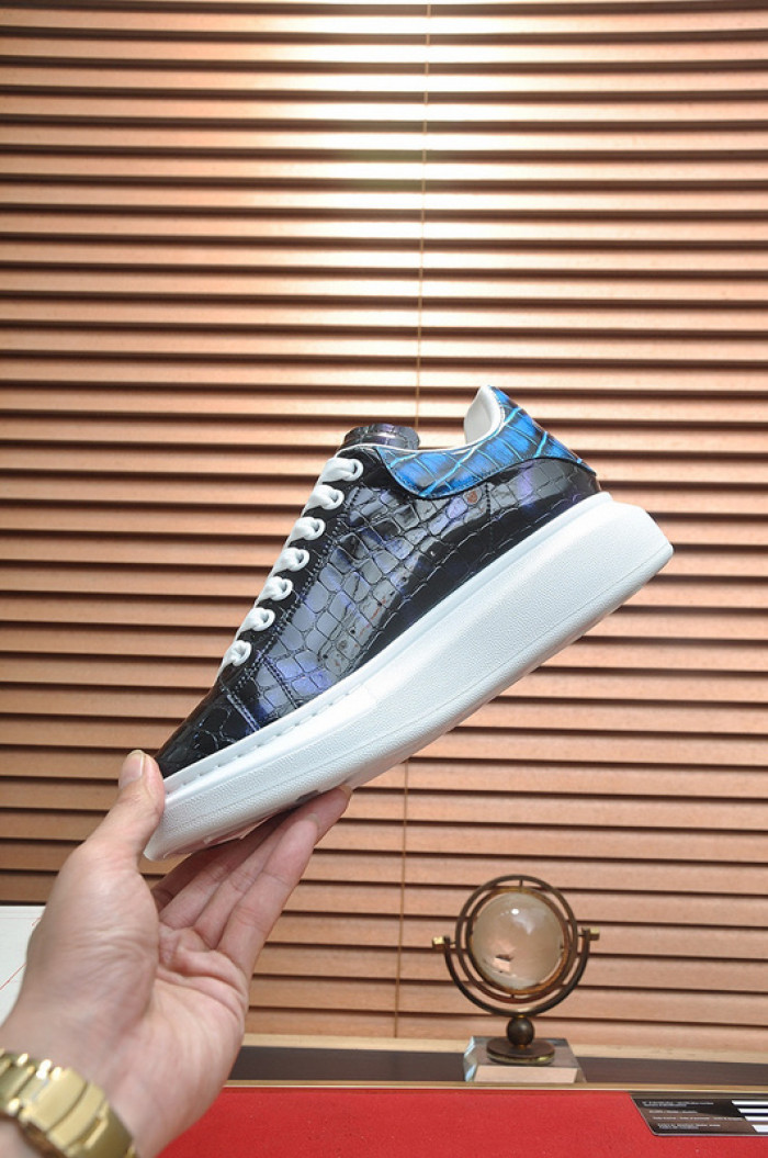 A1EXANDER M*QUEEN SNEAKERS WHGP7-100