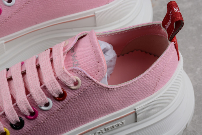 A1exa*der Mcqv*en SNEAKERS