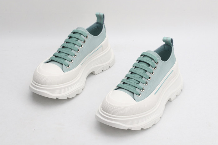 A1exa*der Mcqv*en SNEAKERS MC0518001