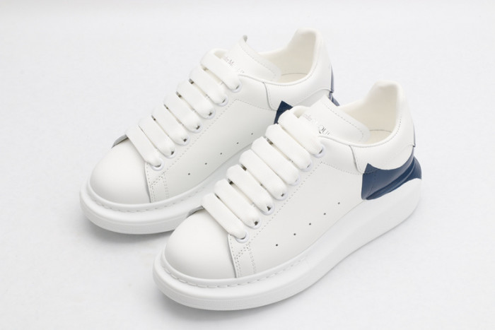 A1exa*der Mcqv*en SNEAKERS MC5563-031