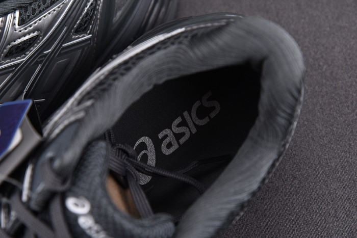 As*ic*s kiko kostadinov x gel korika