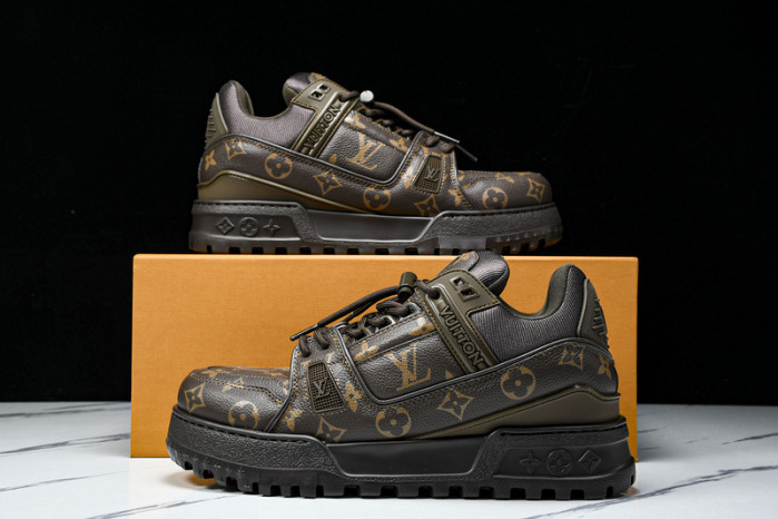 1V SNEAKERS 1V0425-069