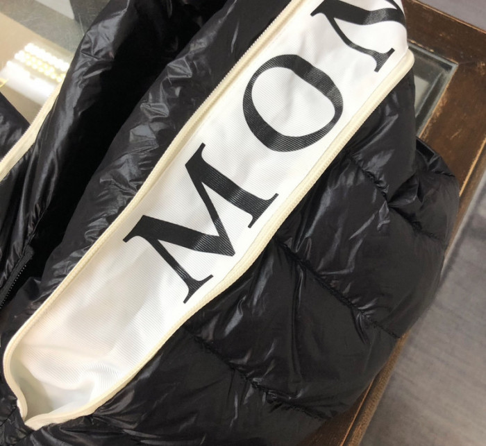m0ncle mon0926-037