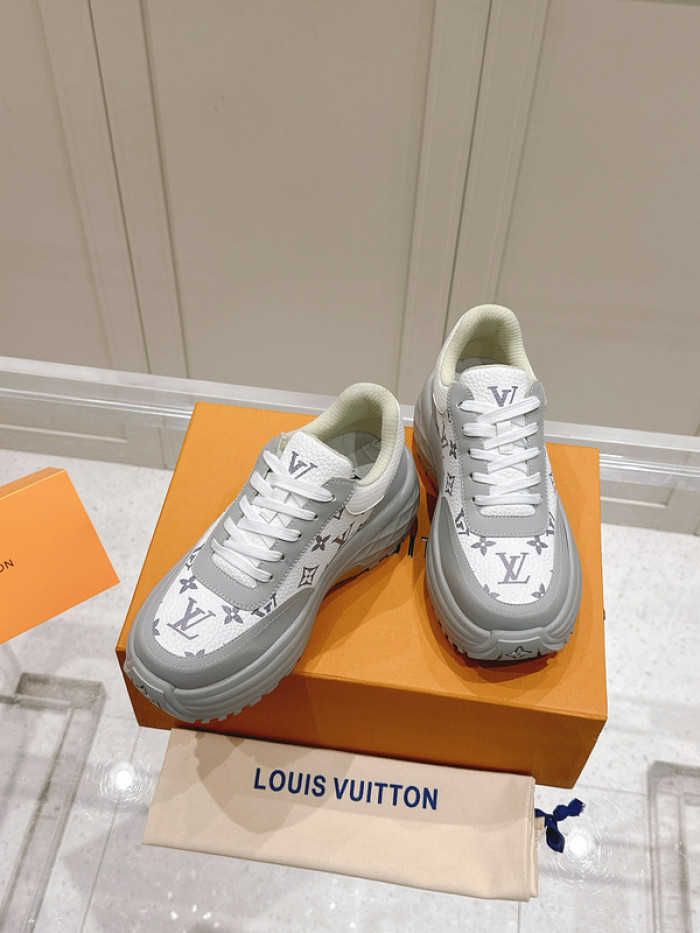 1V SNEAKERS 1V0425-097
