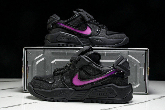 Nike RTFKT x Dunk Genesis 