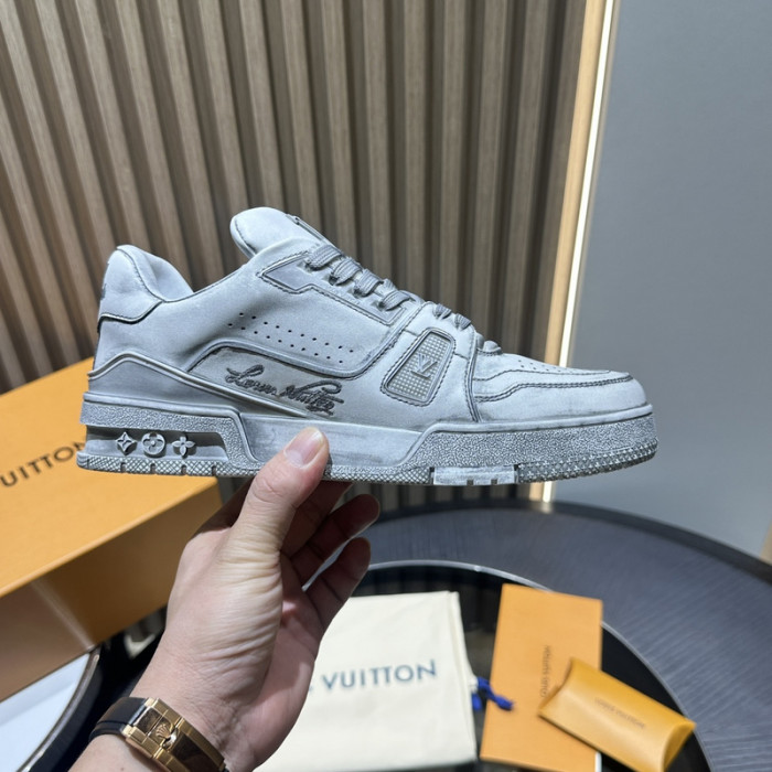 1V SNEAKERS 1V0425-133