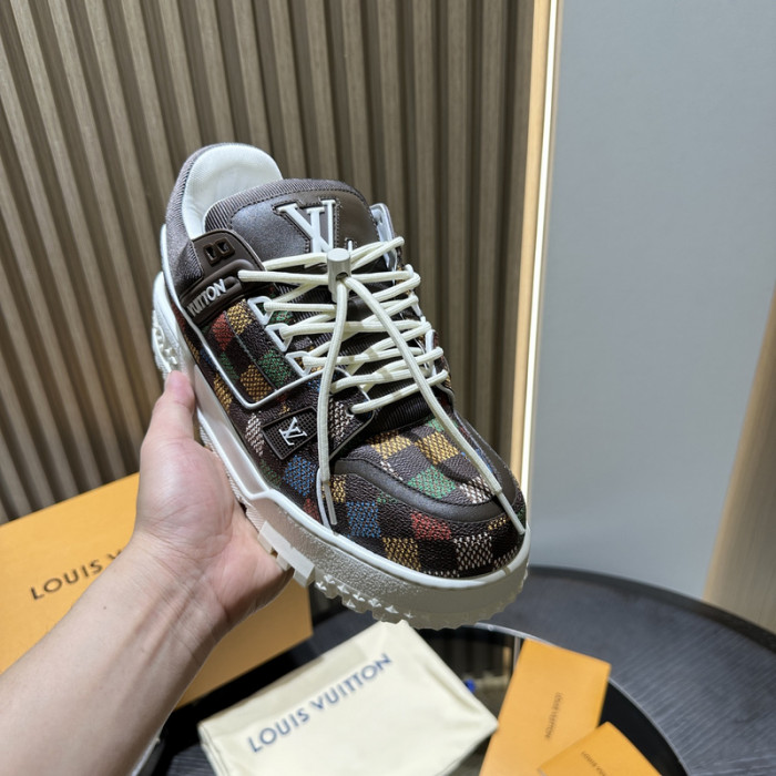 1V SNEAKERS 1V0425-258