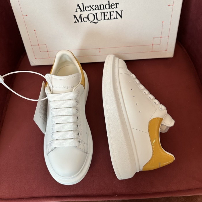A1EXANDER M*QUEEN SNEAKERS WHGP7-197