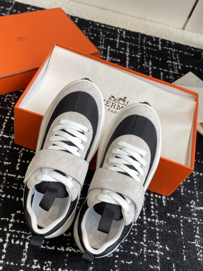 HER*MES SNEAKER HM1028-131