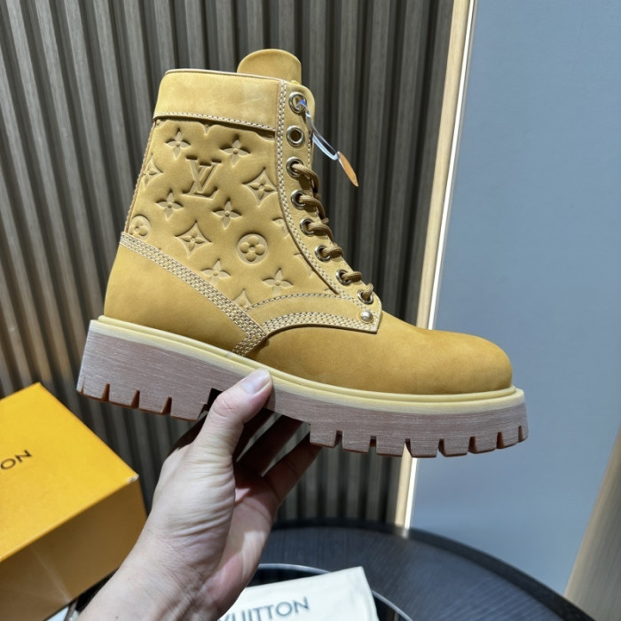 1V BOOTS 1V0425-477