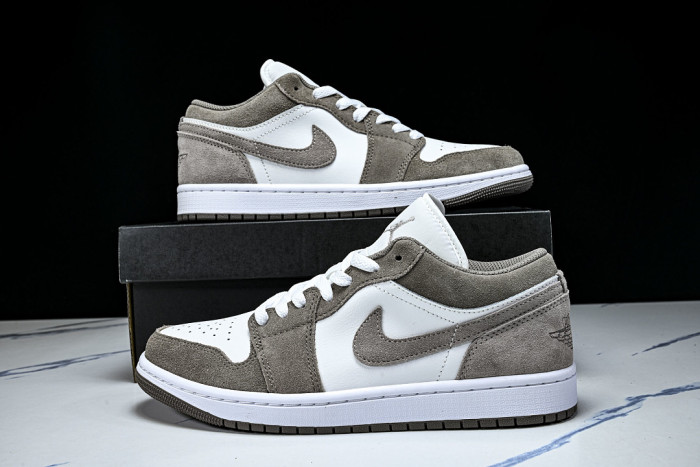 Nike Air Jordan 1 Low 