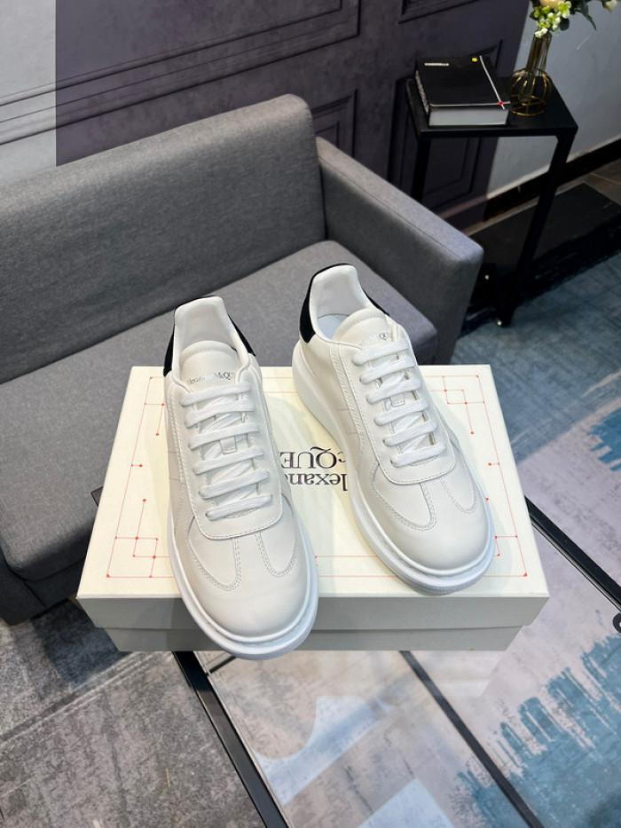 A1EXANDER M*QUEEN SNEAKERS WHGP7-66