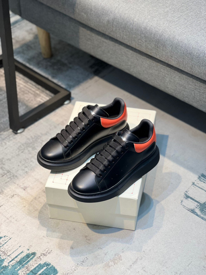 A1EXANDER M*QUEEN SNEAKERS WHGP7-81