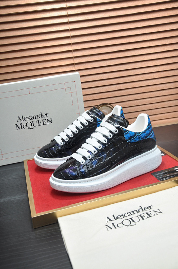 A1EXANDER M*QUEEN SNEAKERS WHGP7-100
