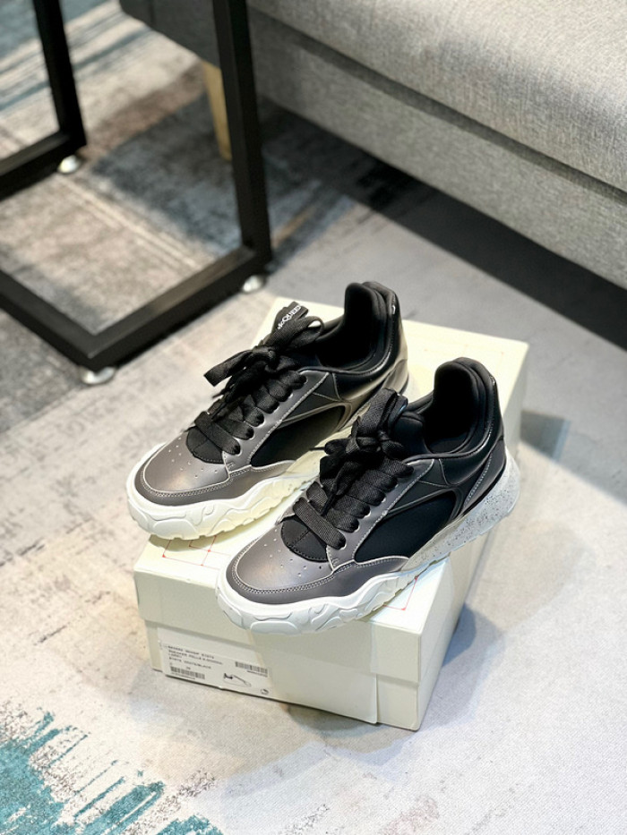 A1EXANDER M*QUEEN SNEAKERS WHGP7-149