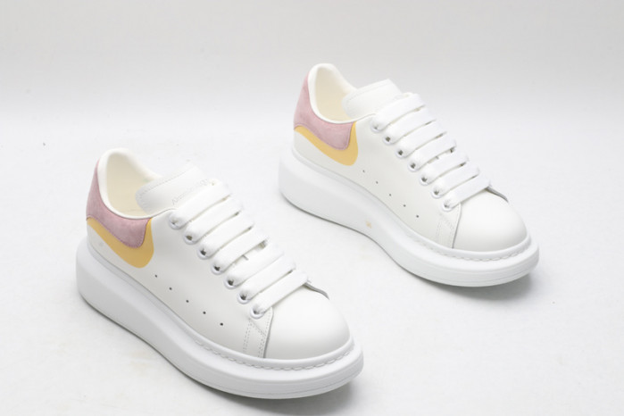 A1exa*der Mcqv*en SNEAKERS MC5563-010