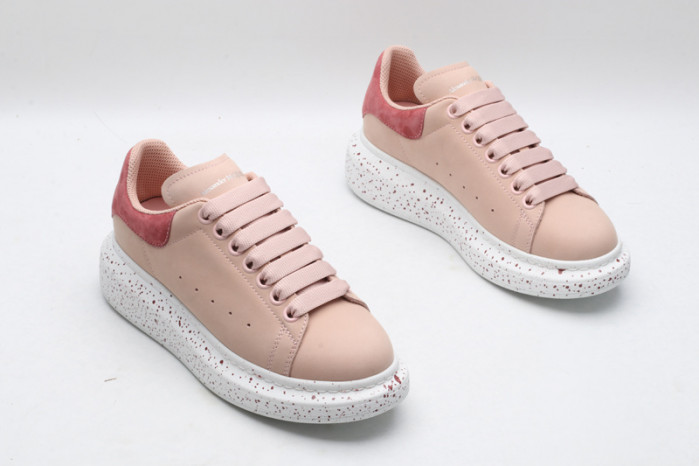 A1exa*der Mcqv*en SNEAKERS