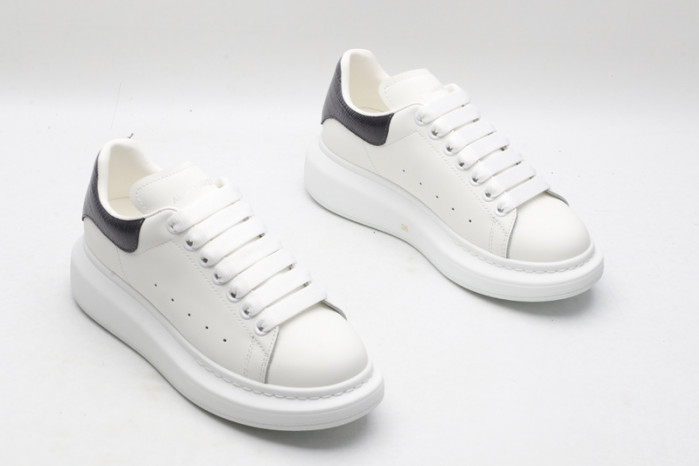 A1exa*der Mcqv*en SNEAKERS MC5563-006