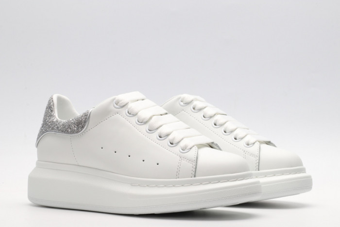 A1exa*der Mcqv*en SNEAKERS MC5563-047