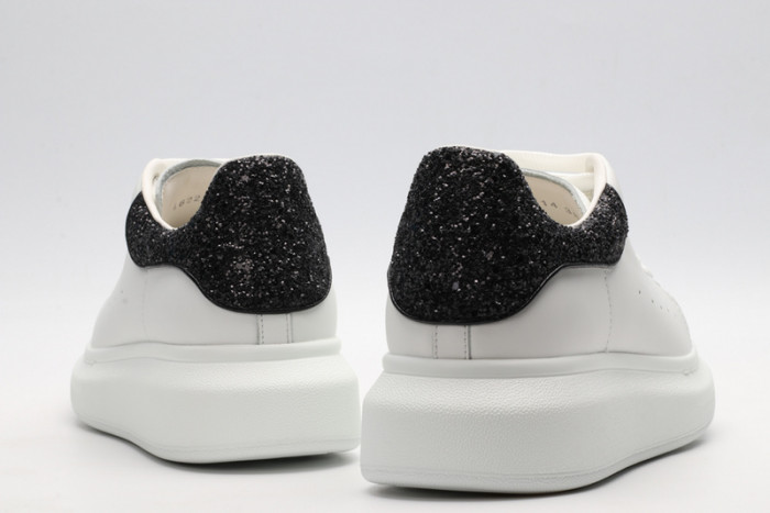 A1exa*der Mcqv*en SNEAKERS MC5563-048