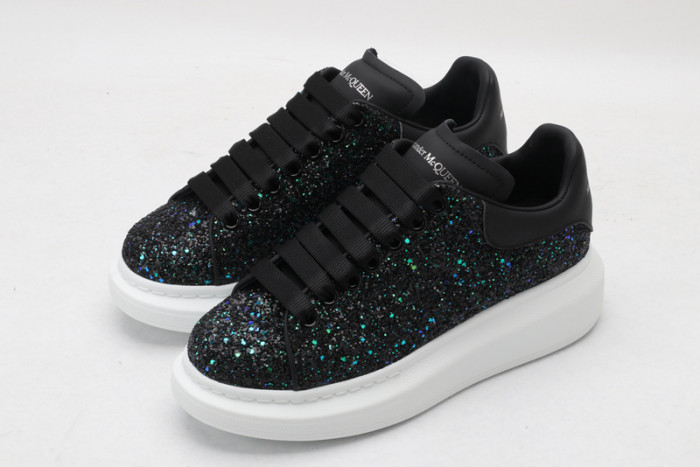A1exa*der Mcqv*en SNEAKERS MC5563-053