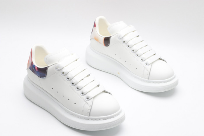 A1exa*der Mcqv*en SNEAKERS MC5563-086