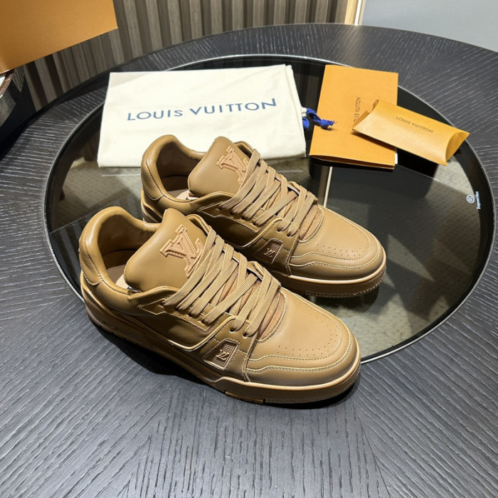 1V SNEAKERS 1V0425-134