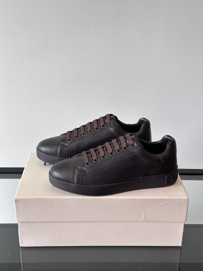 D.G. Sneakers DG210-176