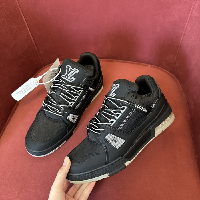 1V SNEAKERS 1V0425-260