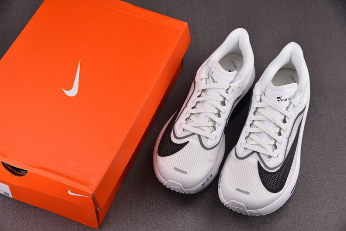 Nike Zoom Fly 6 