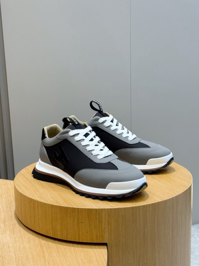 HER*MES SNEAKER HM1028-143