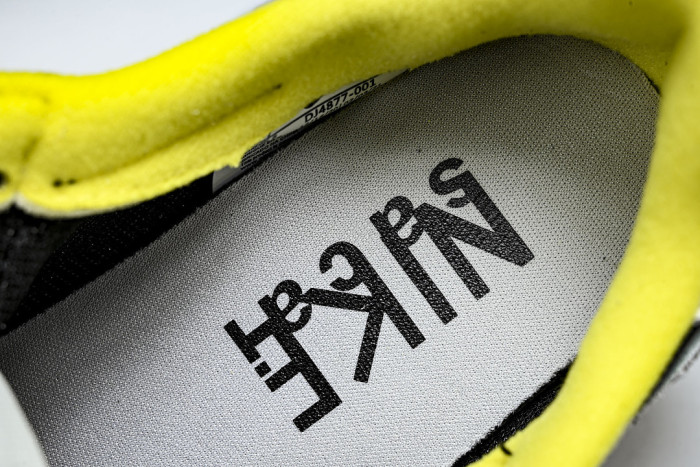 Fragment Design x sacai x Nike LDV Waffle 