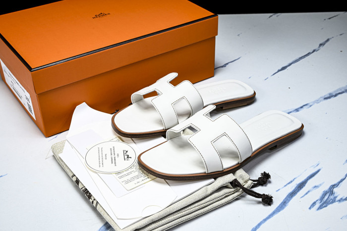 He*mes Slide CU526-2188
