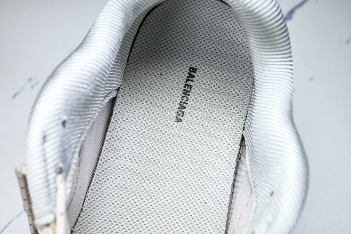 BLCG SNEAKER TRIPLE.S SNEAKERS WTRS2919