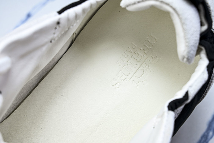 HER*MES SNEAKER HM1028-189