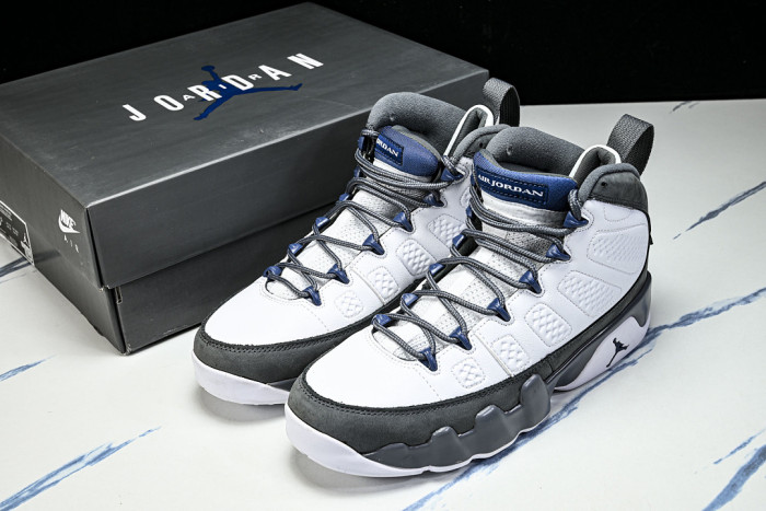 Air Jordan 9 Retro 