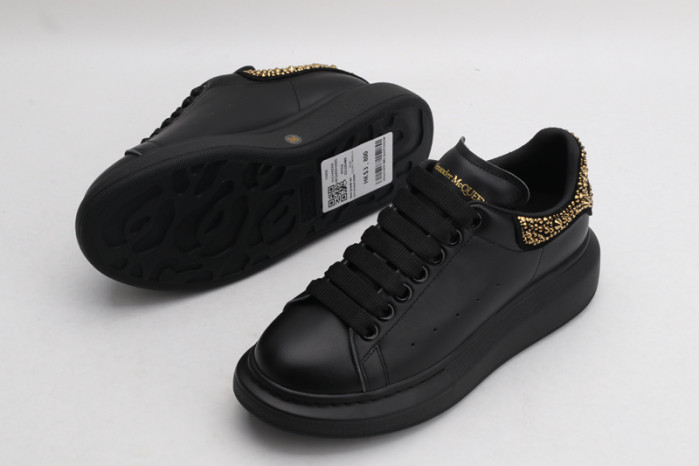 A1exa*der Mcqv*en SNEAKERS MC5563-023