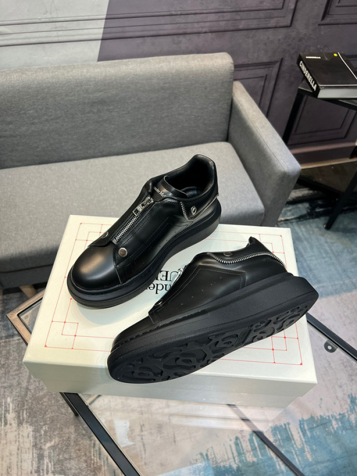 A1EXANDER M*QUEEN SNEAKERS WHGP7-86