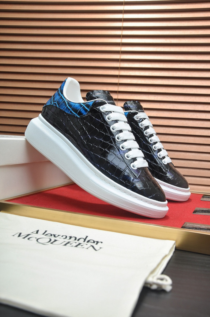 A1EXANDER M*QUEEN SNEAKERS WHGP7-100