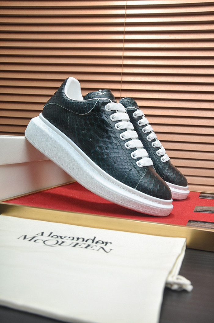 A1EXANDER M*QUEEN SNEAKERS WHGP7-102
