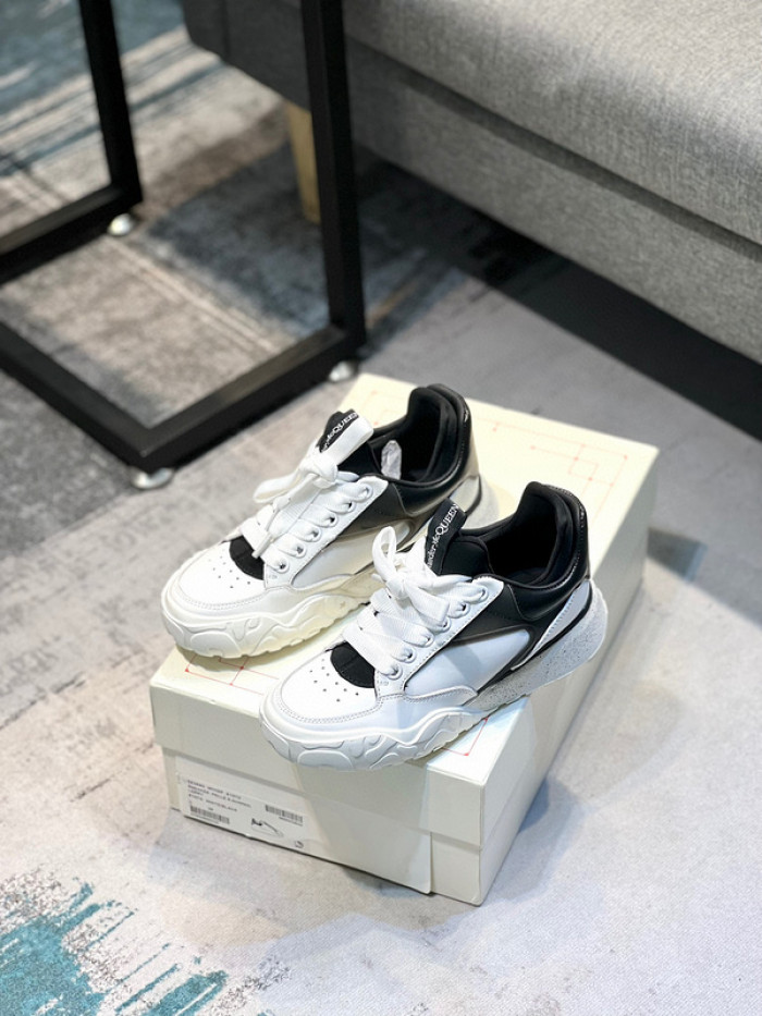 A1EXANDER M*QUEEN SNEAKERS WHGP7-153