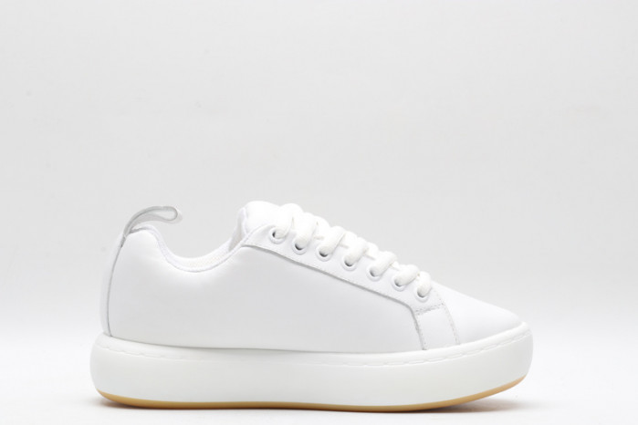 Bo*te*ga ve*ne*ta sneaker