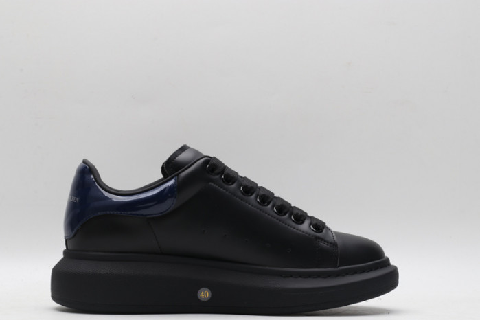 A1exa*der Mcqv*en SNEAKERS MC5563-011